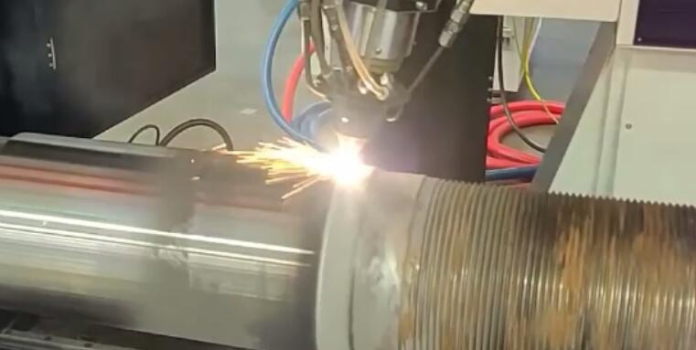 Advantages of High Speed Laser Cladding Machine 